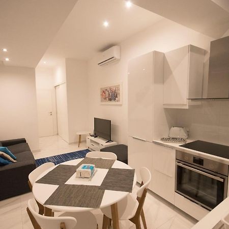 4 Bedroom Apartment Near Sliema Seafront Extérieur photo